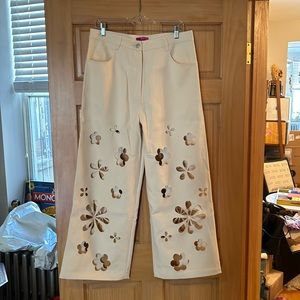 Tyler McGillivary cut out pants, so cool in any season